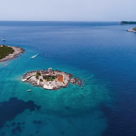 Four Bedroom Holiday In Herceg Novi * Podgorica